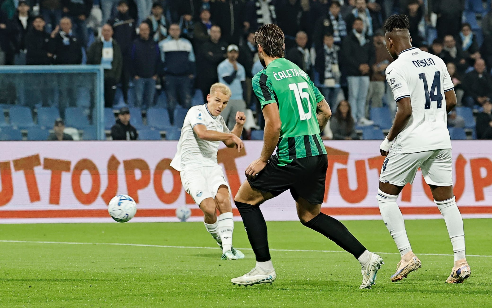Isaksen! Lazio di nuovo avanti: terzo gol in 13 minuti!