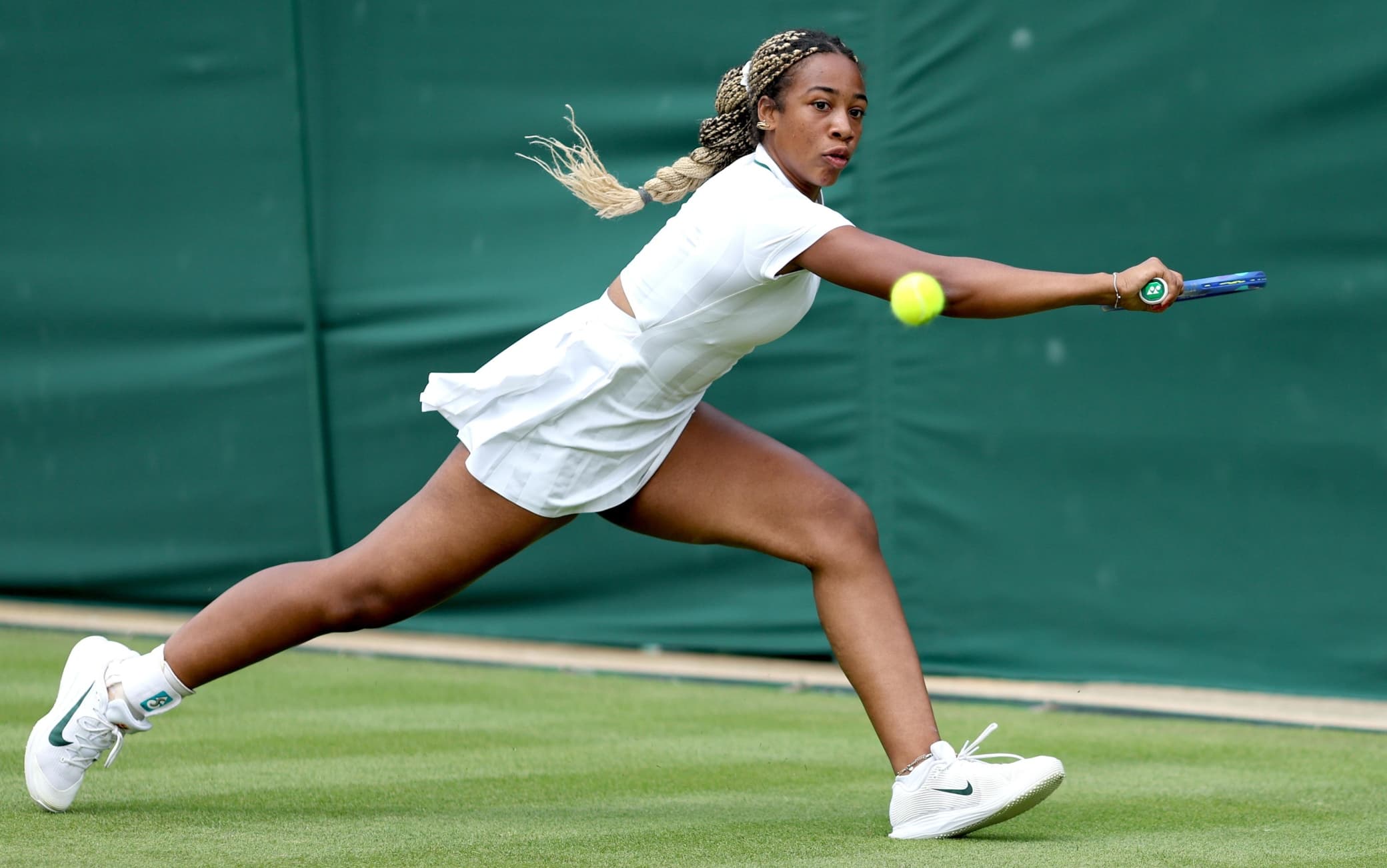 Grant-Bouzkova a Wimbledon, il risultato in diretta live della partita. Più tardi Paolini