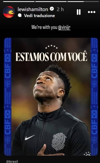 Hamilton solidale con Vinicius sui social