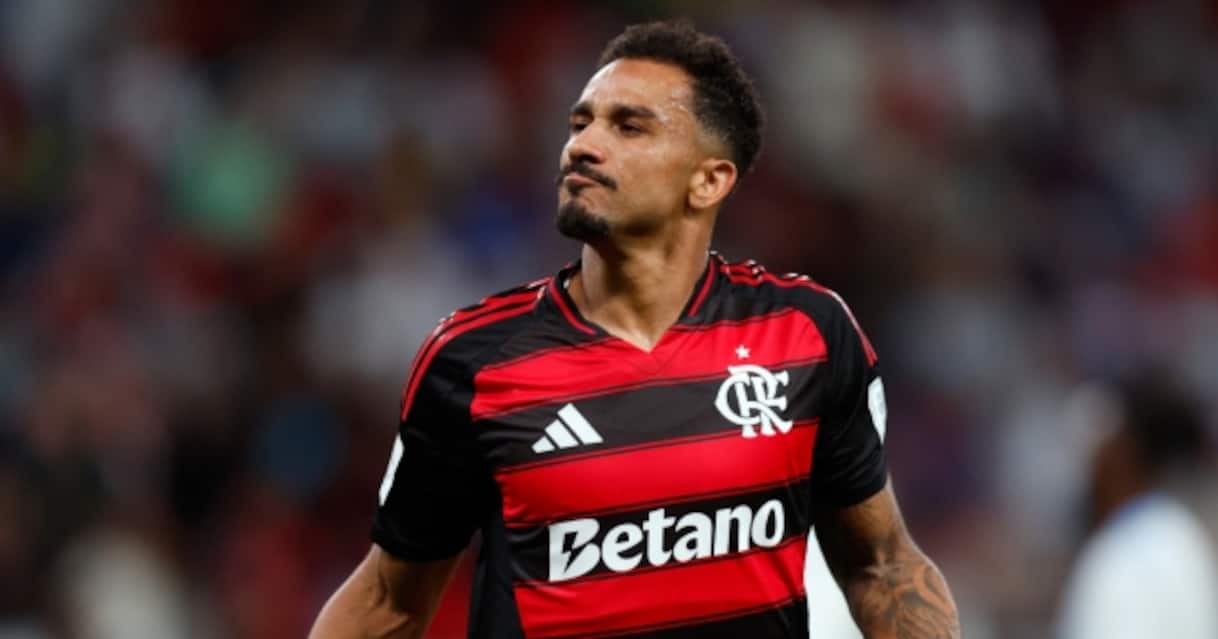 https://sport.sky.it/assets/images/5982ca9001840195fb6f317203aca13729ea648f/skysport/it/calcio/2025/12/13/flamengo-pyramids-coppa-intercontinentale-risultato/og_getty_danilo.jpg?im=Resize,width=1218