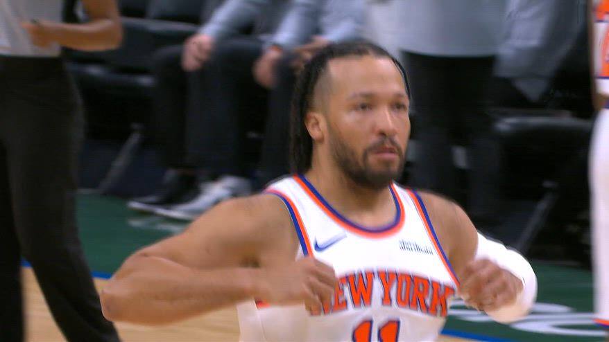 NBA Highlights: Milwaukee-New York 98-127