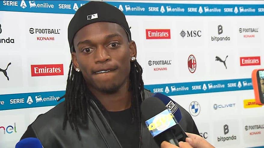 Milan, Leao saluta: "Volevo salutare in un altro modo"