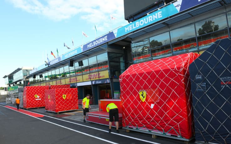 F1, attacco di USA e Israele all'Iran: voli cancellati e piloti bloccati. Le news