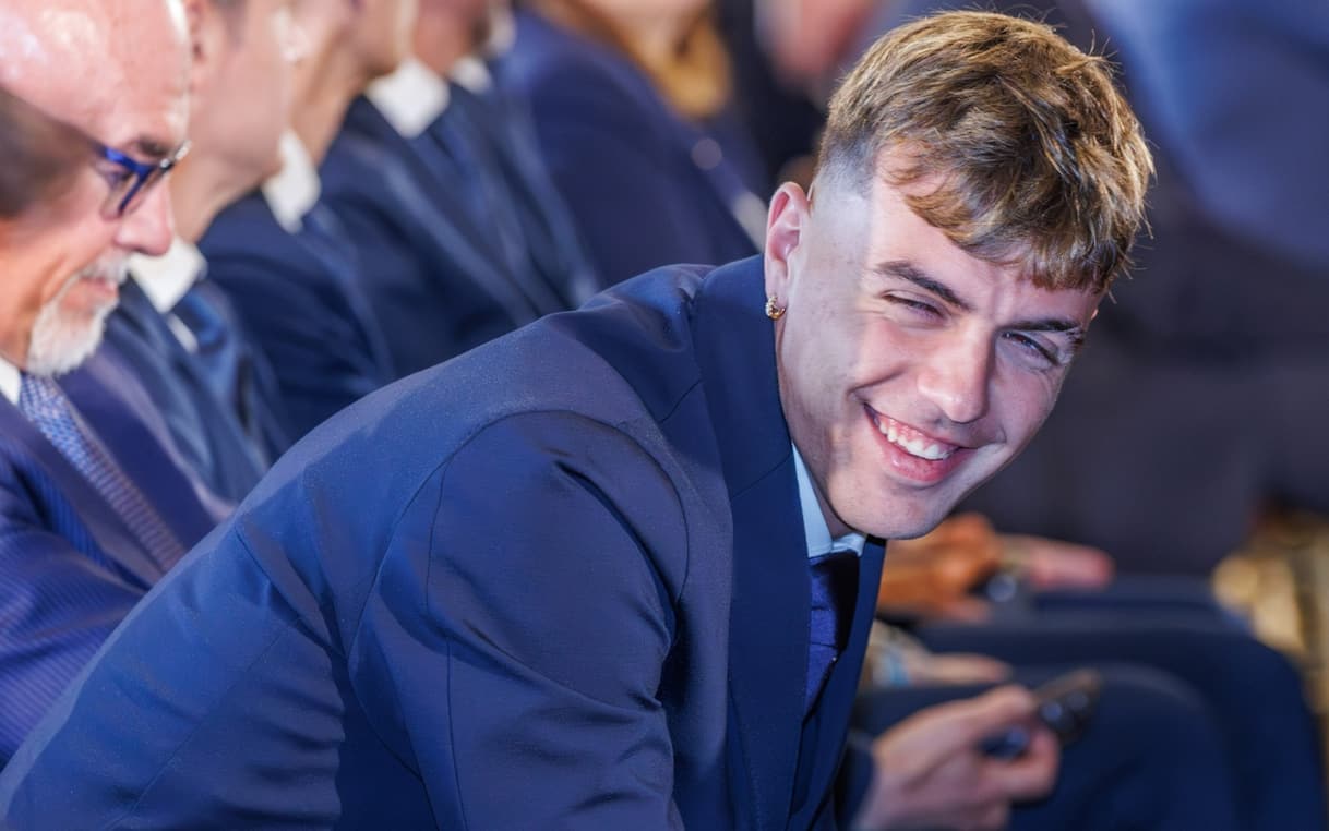 Cagliari tratta Maldini con l'Atalanta: prestito oneroso con obbligo di riscatto, separato da Esposito