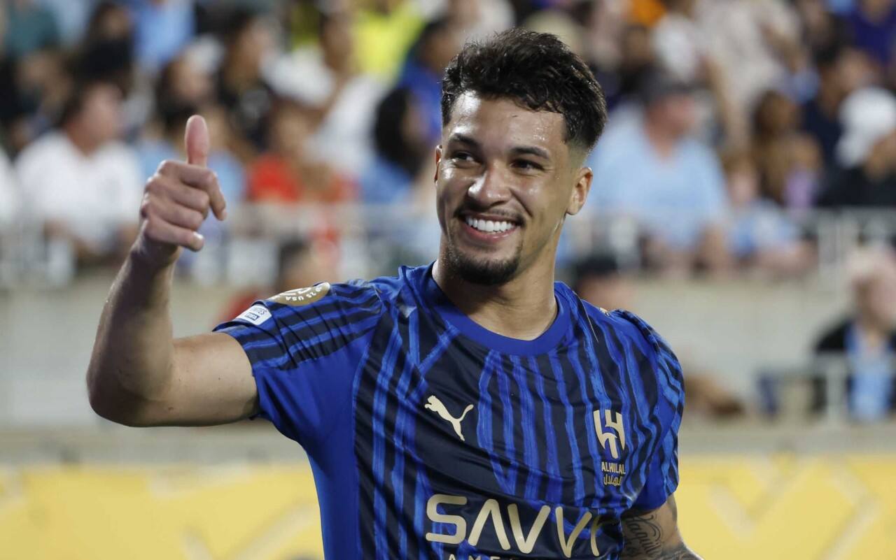 Napoli, ipotesi Marcos Leonardo anche senza scambio con Lucca. Le news di calciomercato