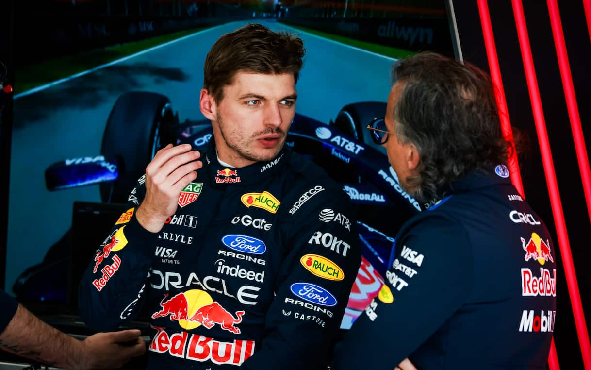 https://sport.sky.it/assets/images/5caaff3cba847b41a6fe11c6bd0c5386c8ec19d5/skysport/it/motori/formula-1/video/2026/06/26/verstappen-red-bull-mekies-f1-gp-austria-intervista-video-1107821/ipa_verstappen_mekies_red_bull_f1.jpg?im=Resize,width=1218
