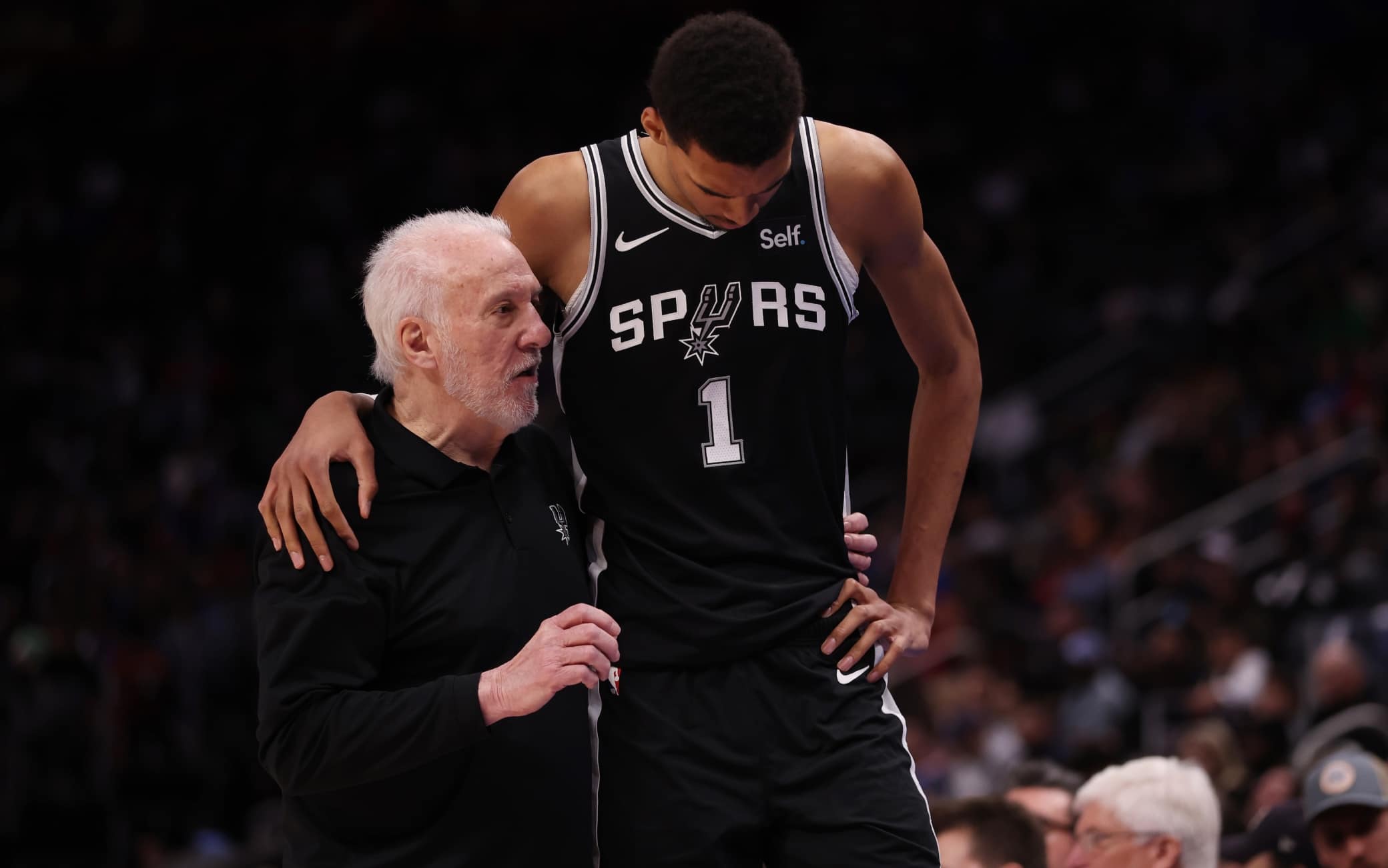 NBA, Wembanyama emozionato: "Popovich sta affrontando cose che neanche immaginiamo"