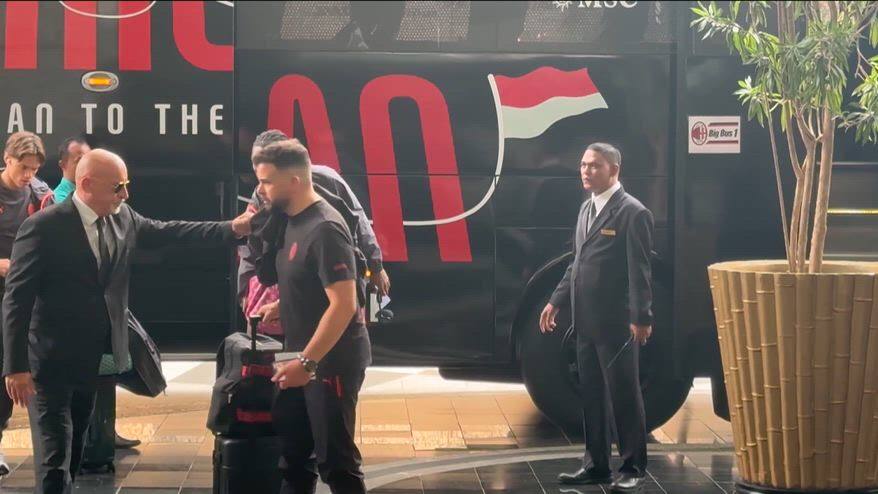 Leao, il Galatasaray prepara un rilancio al Milan