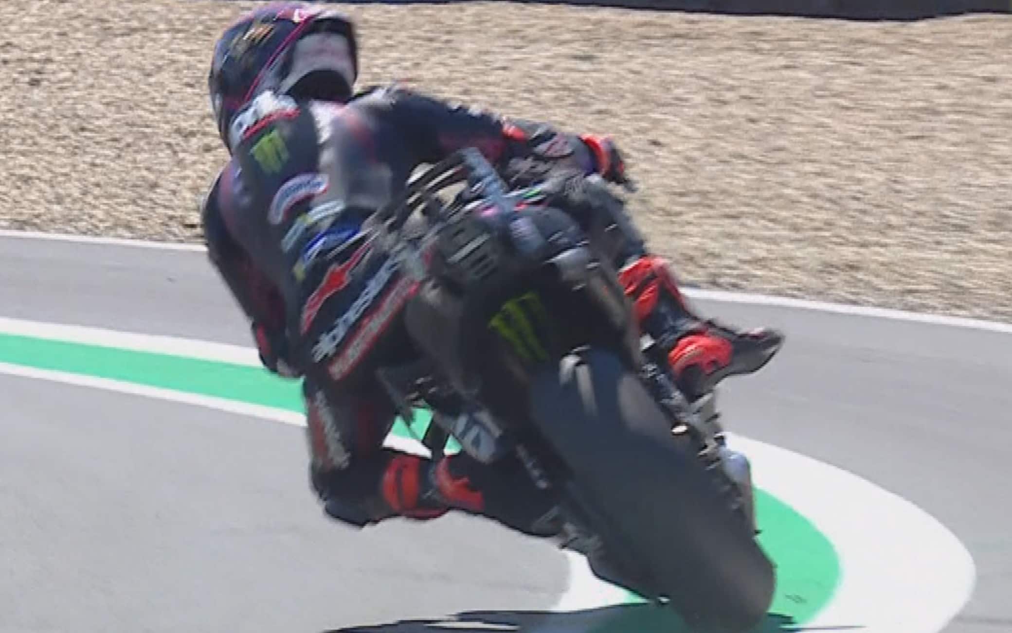 Martin, problemi tecnici per l'Aprilia durante le FP1 in Repubblica Ceca. VIDEO