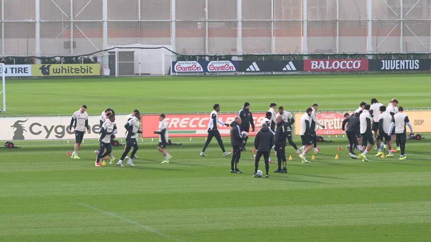 Juve, l'allenamento alla vigilia del Monaco: le news