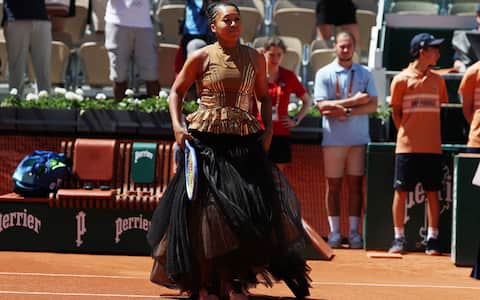 Naomi Osaka, il look della tennista al Roland Garros 2026 | Sky Sport