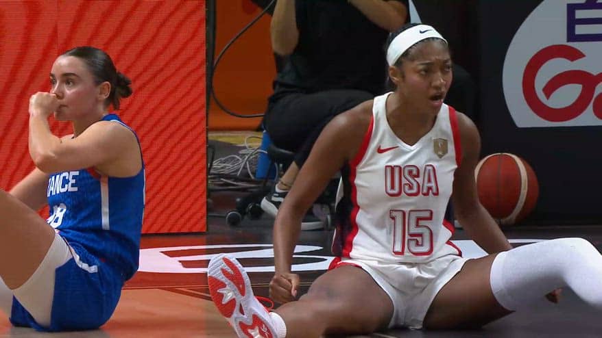 Reese difende e Clark segna sulla sirena: show Team USA