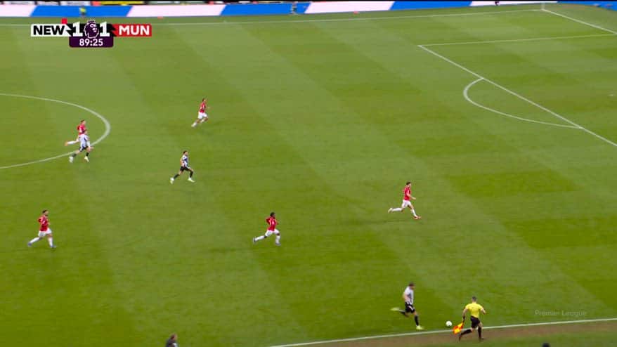 Osula, il primo gol in Premier League è un capolavoro