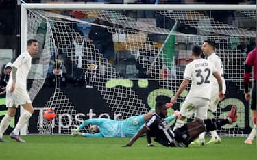 Davis pareggia al 95': 1-1 tra Udinese e Lazio