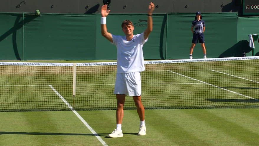 Cobolli batte Khachanov: il match point