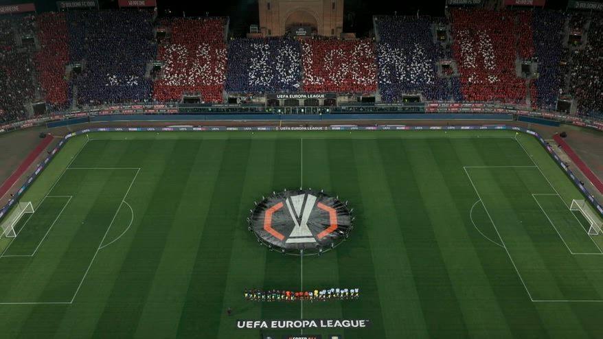 Spettacolo a Bologna: la coreografia prima dell'Aston Villa