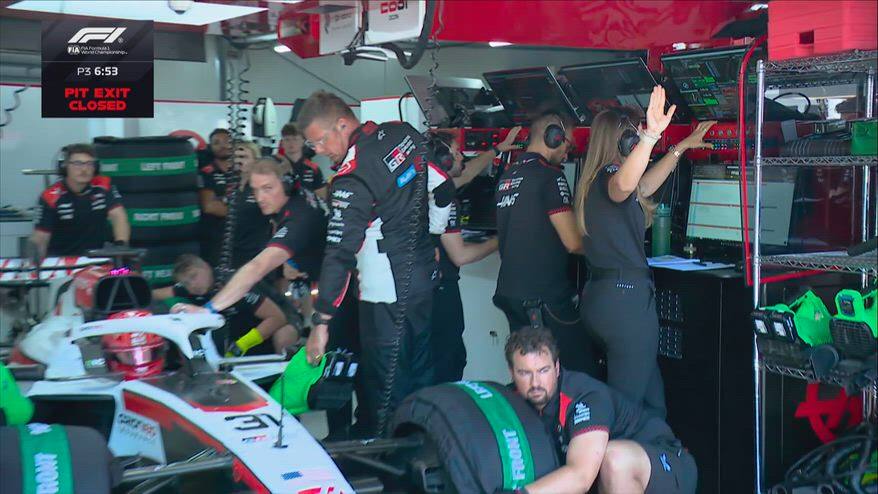 F1, Kim Kardashian avvistata nel paddock di Montecarlo