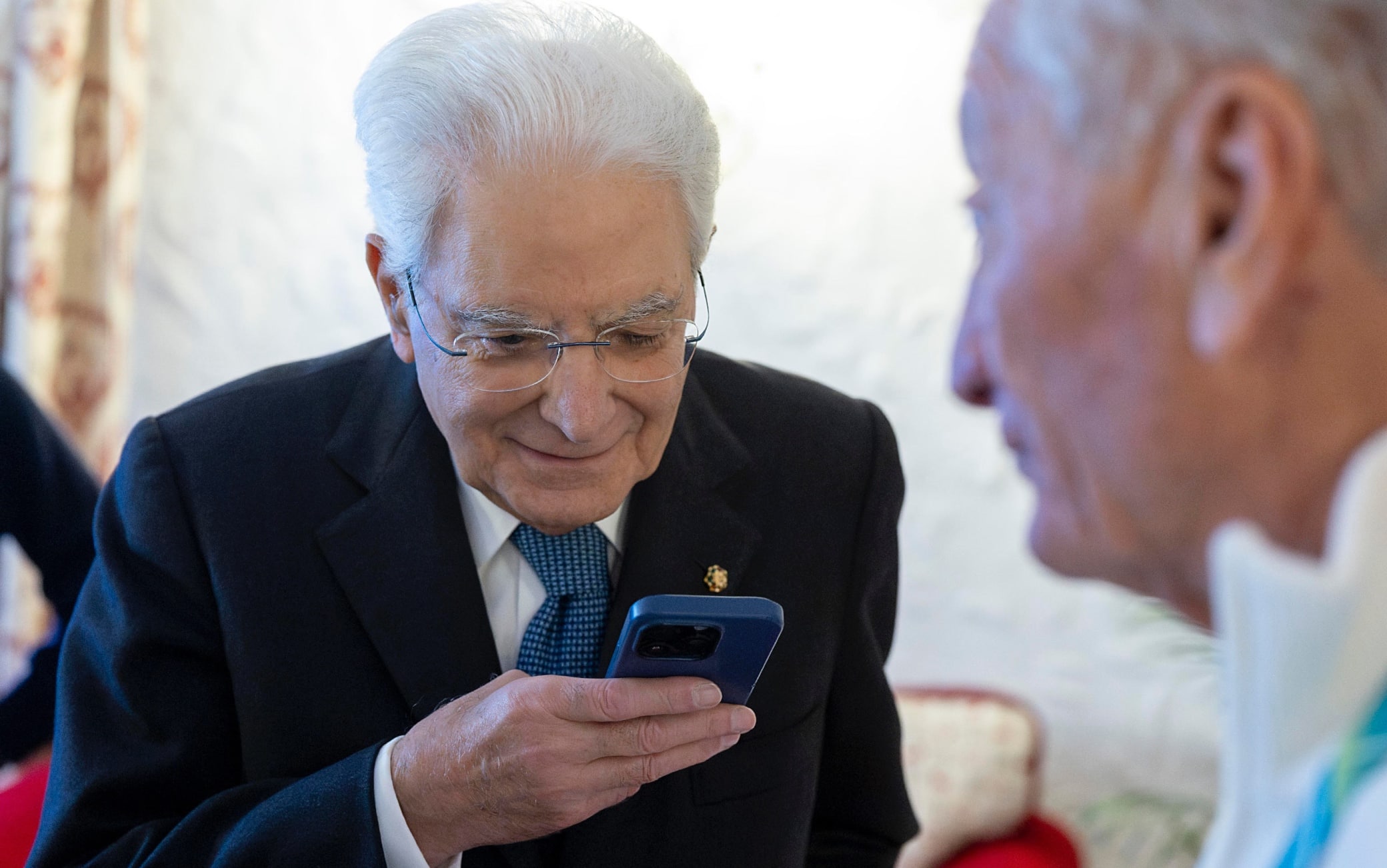 Cortina, Mattarella incontra Goggia e telefona ad Arianna Fontana. VIDEO 