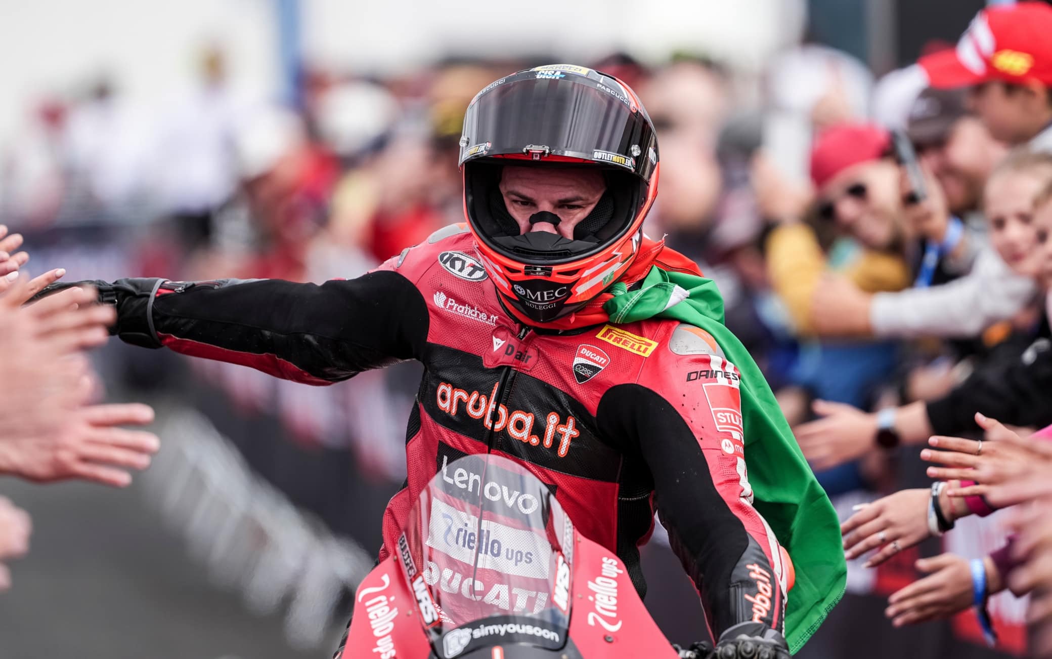 Superbike a Most: sesta tripletta per Bulega, Montella ancora a podio. HIGHLIGHTS