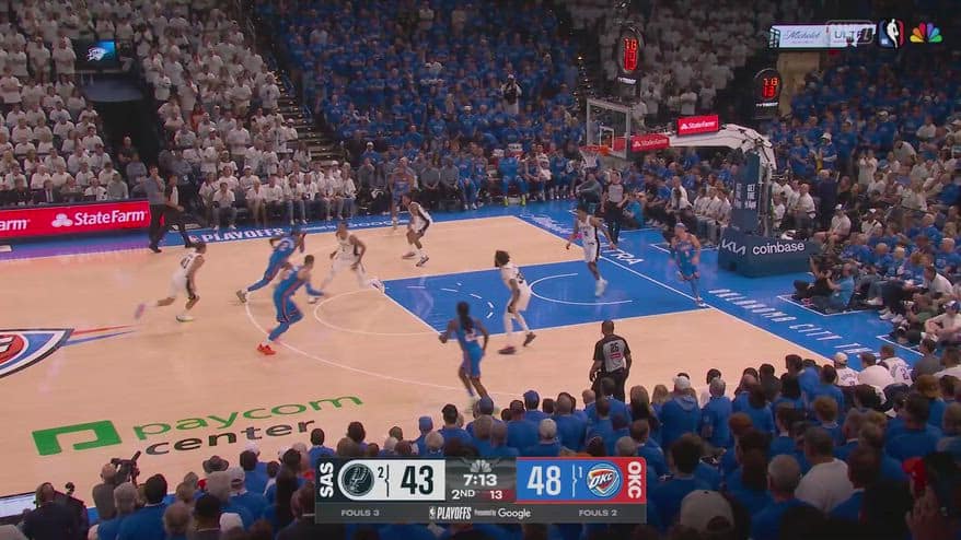 NBA, 21 punti di Victor Wembanyama contro Oklahoma City