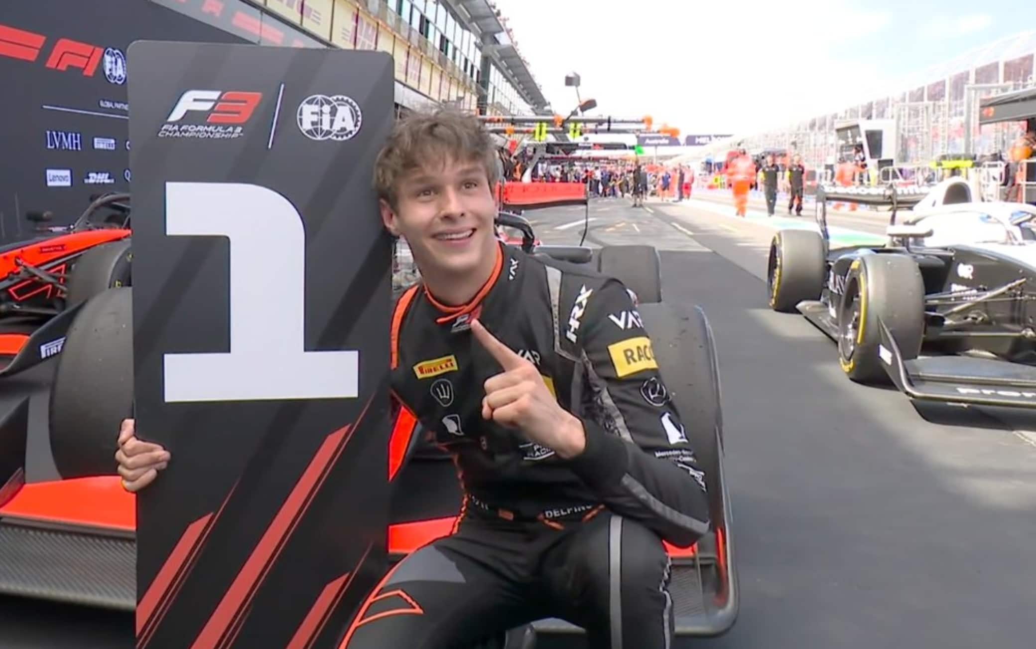 Sprint Formula 3, a Melbourne vince Del Pino: gara chiusa dopo 8 giri per un incidente