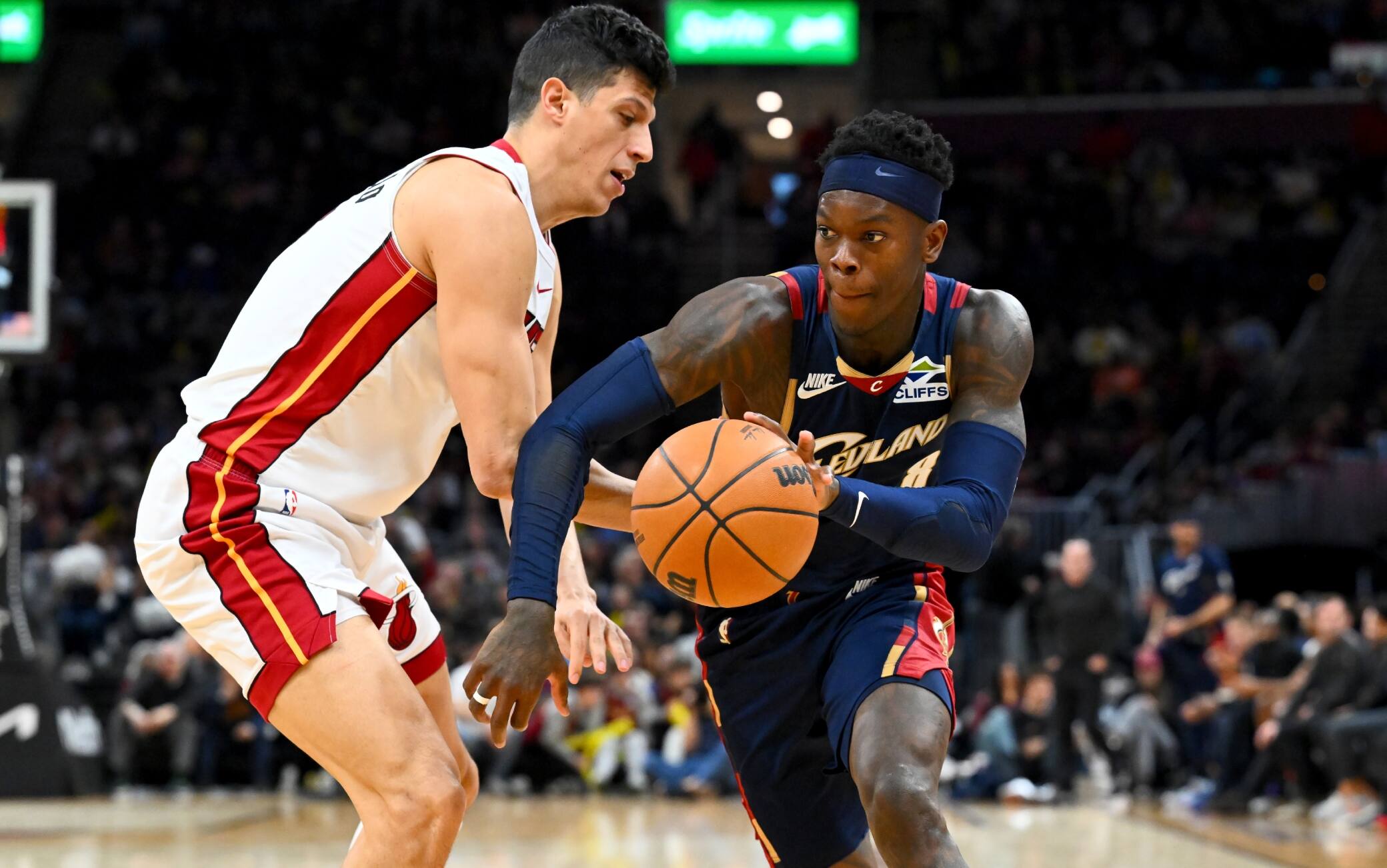 NBA, Fontecchio c'è: 12 punti in 10 minuti, ma Miami crolla in casa dei Cavs