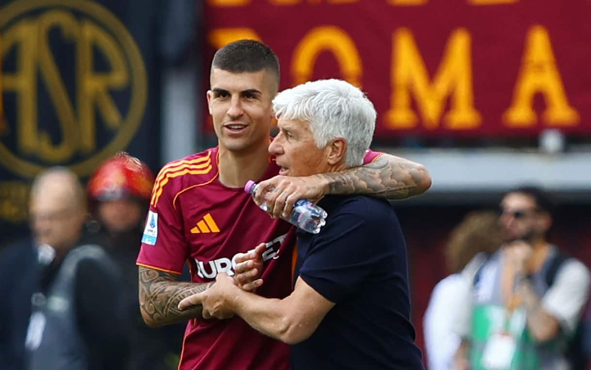 https://sport.sky.it/assets/images/694692725137fab78b7087c0db575ab809e44fbf/skysport/it/calcio/serie-a/2026/05/17/gasperini-roma-lazio-intervista-video/gasperini_ansa_mancini.JPG?im=Resize,width=1218