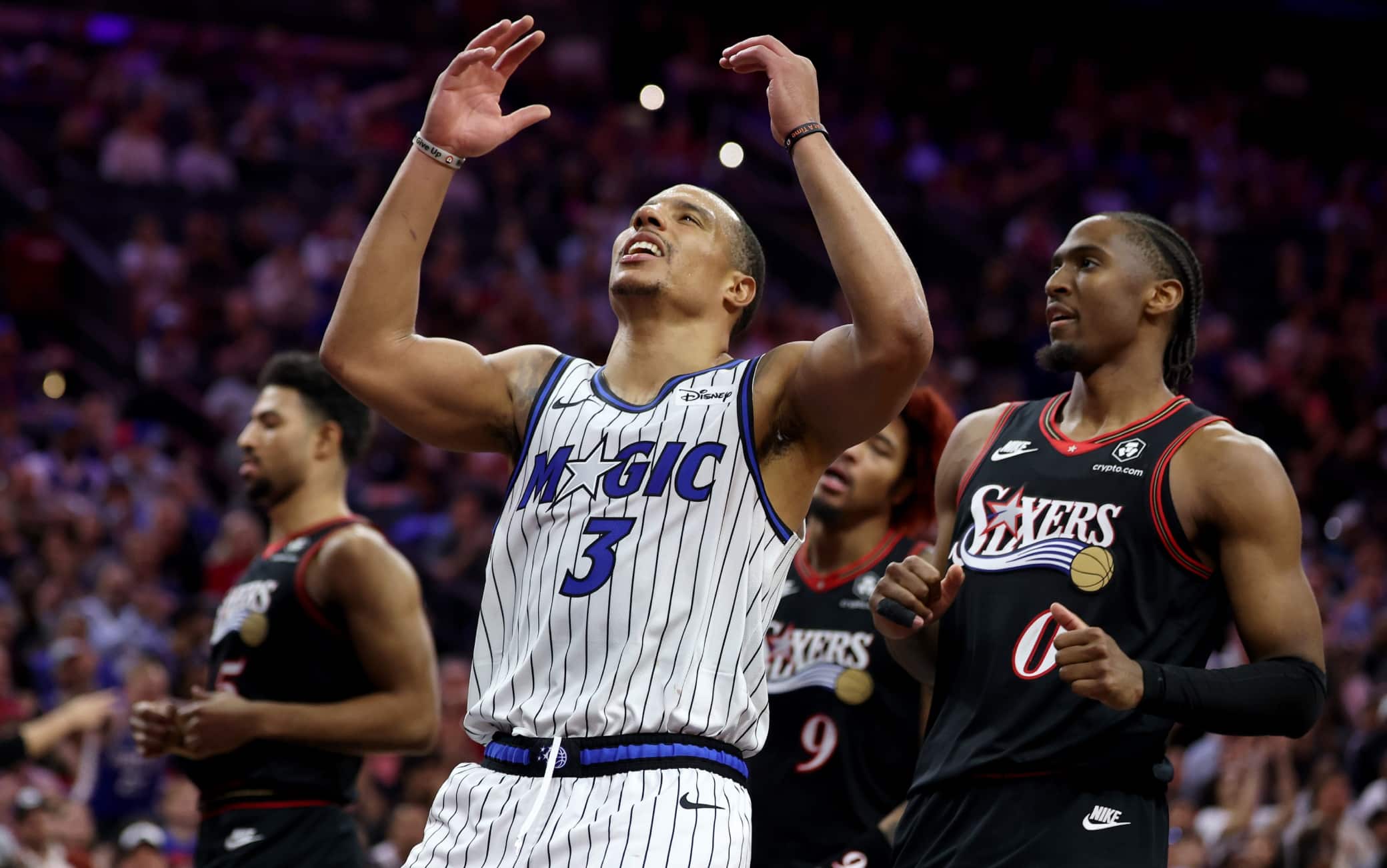 NBA, Desmond Bane balla da solo: 34 punti e 4 triple, gli altri Magic 3/21 da tre