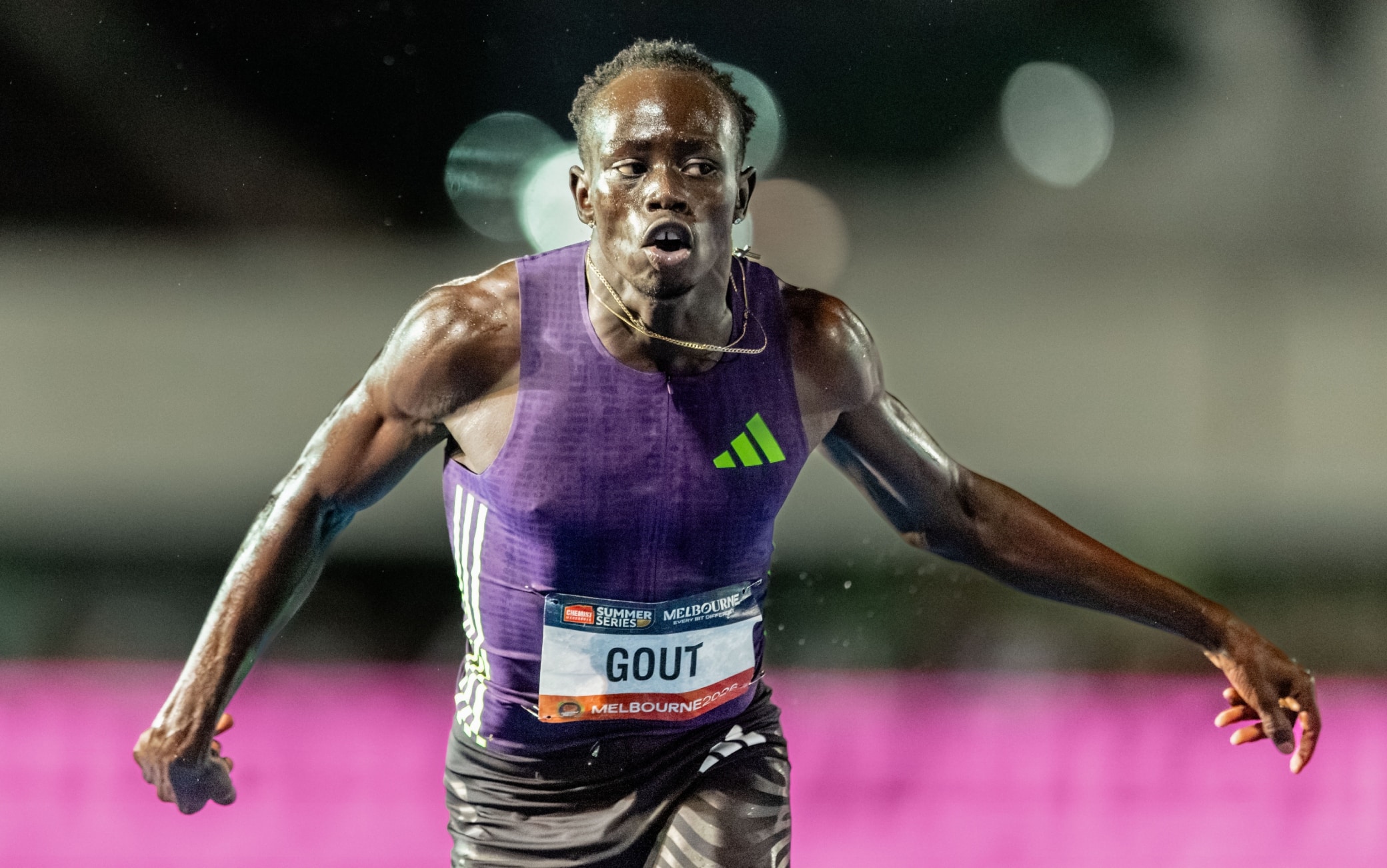 Gout Gout, 19"67 nei 200 metri. Chi è il 18enne che corre più veloce del giovane Bolt