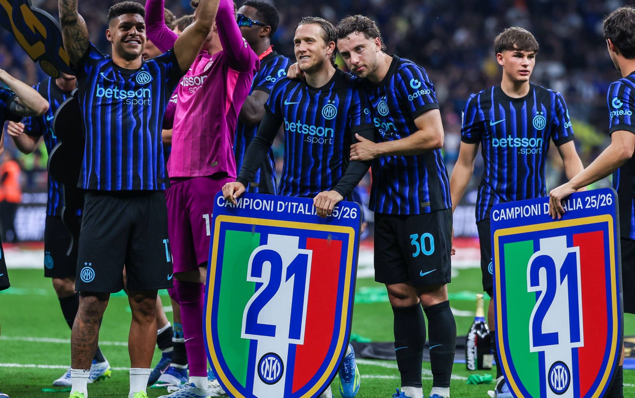 Serie A, i calciatori che hanno vinto scudetti con club diversi: c'è anche Zielinski