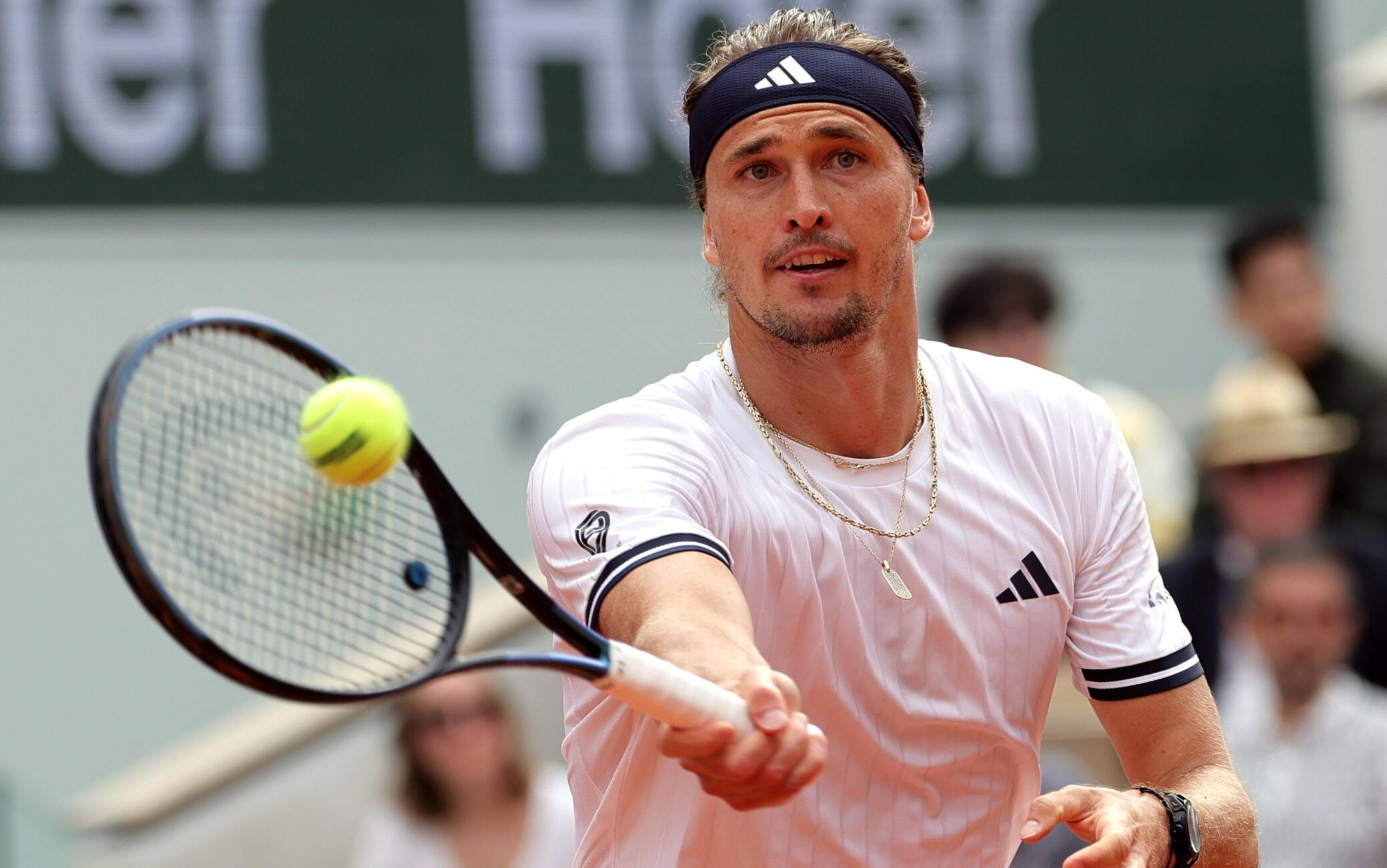 Zverev-Mensik oggi al Roland Garros, il risultato in diretta live della partita