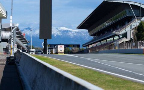 F1 2026, prima giornata di test e shakedown collettivo a Barcellona: le ...