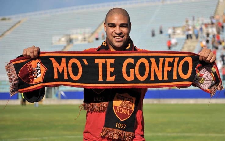 Roma, estate 2010: la presentazione di Adriano allo stadio Flaminio