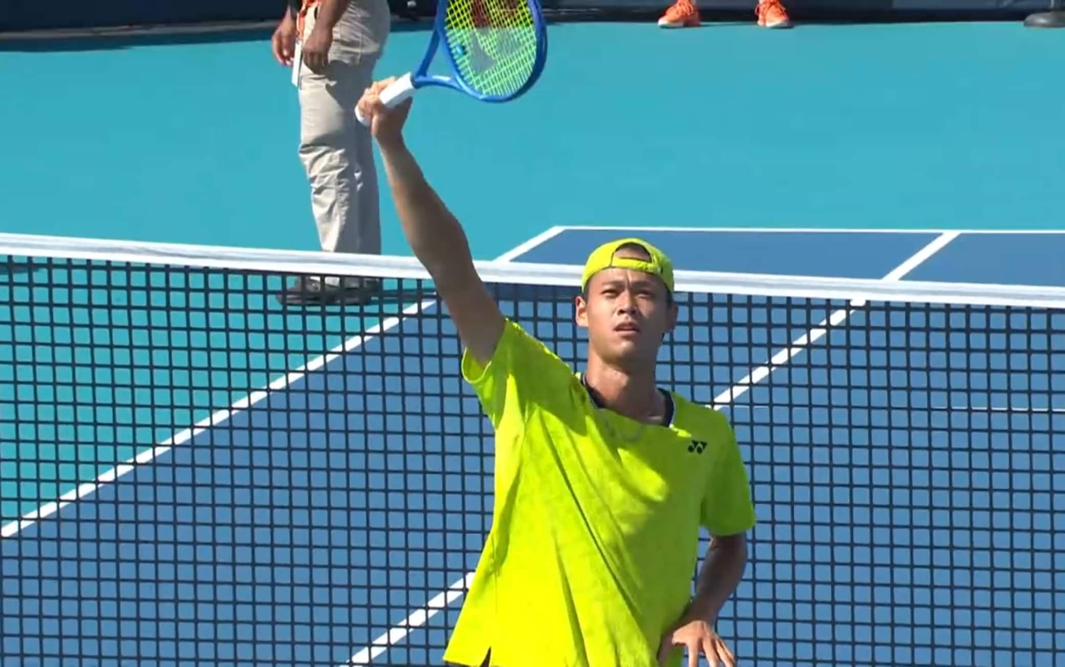 Miami Open, Sakamoto vince il primo match Atp ed esulta come un samurai. VIDEO