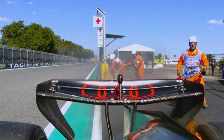 Bortoleto, che paura nelle qualifiche del GP Miami: fiamme sulla sua Audi! VIDEO
