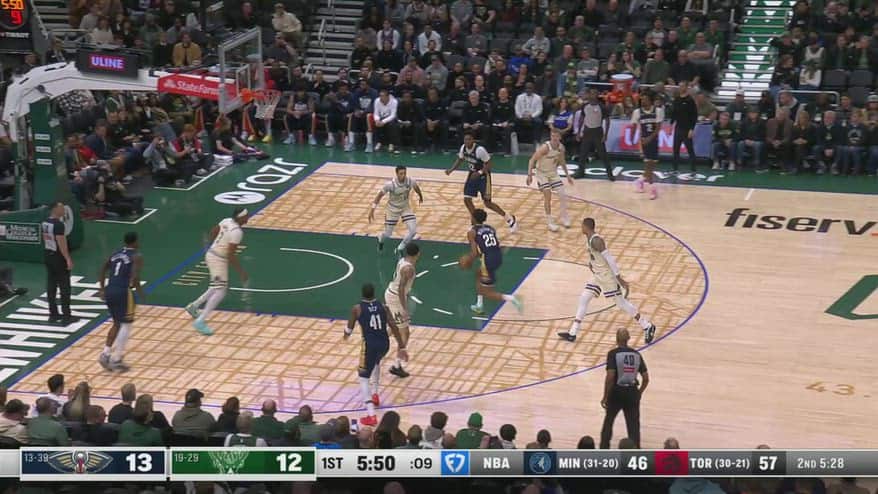 NBA, 44 punti di Trey Murphy contro Milwaukee