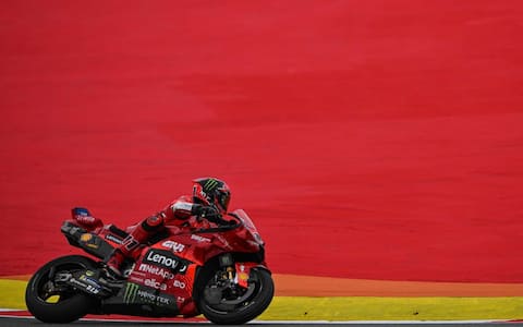 MotoGp, Bulega al debutto con Ducati nel venerdì del Gp Portogallo ...