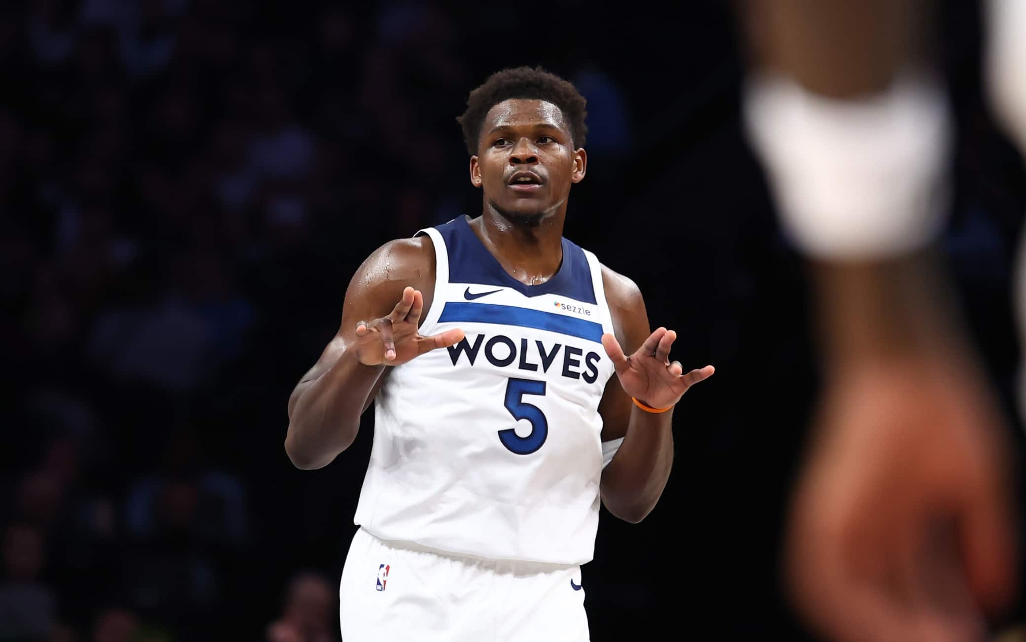 NBA, Edwards è ormai fuori dai premi della stagione e anche Doncic rischia