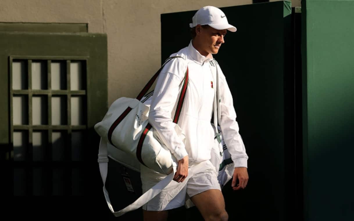 https://sport.sky.it/assets/images/71dedac47d60d41233852a6ec531ac6112f40354/skysport/it/tennis/video/2026/06/13/sinner-wimbledon-vespa-1104988/sinner_wimbledon_getty.jpg?im=Resize,width=1218