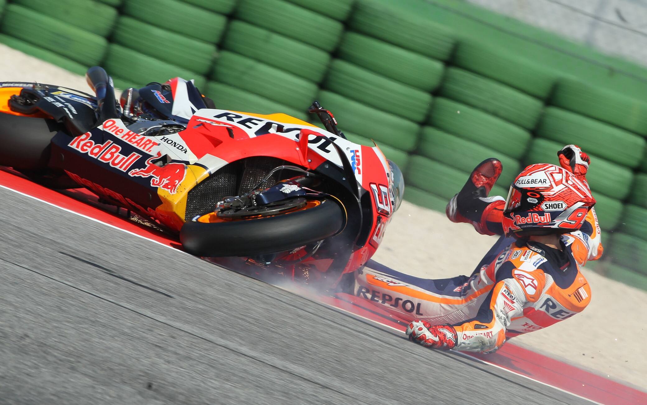 CLICCA QUI PER LA FOTO-SEQUENZA DELLA CADUTA