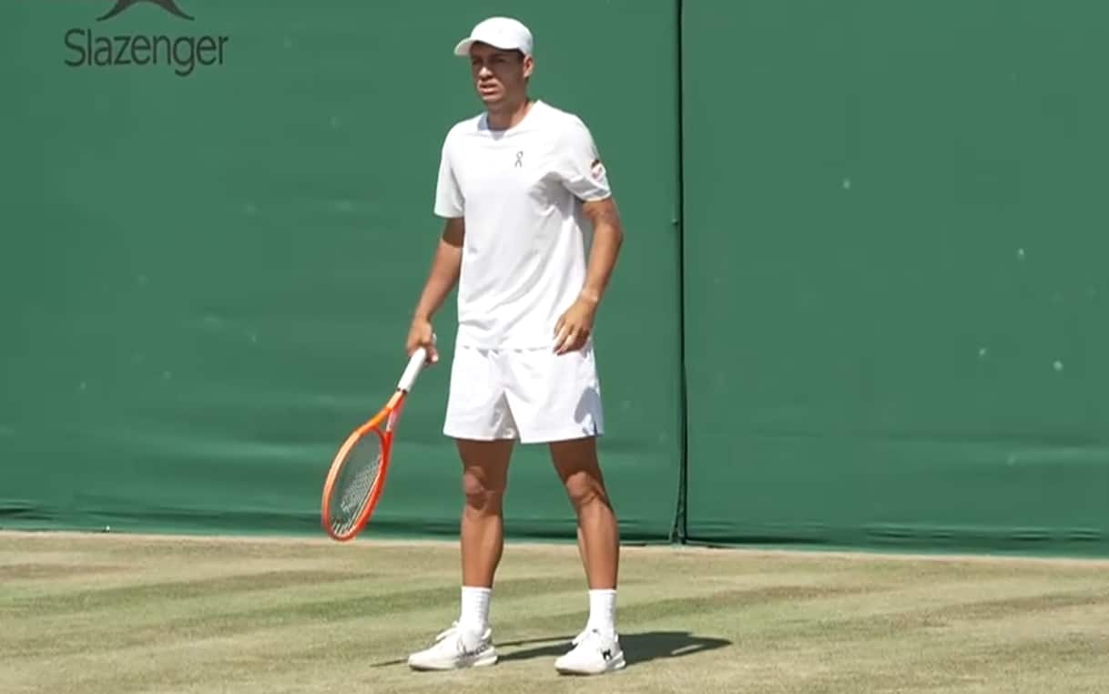 https://sport.sky.it/assets/images/75cea0a03321008857afe6e9fce2b8924daa9214/skysport/it/tennis/video/2026/07/08/cobolli-wimbledon-warm-up-oggi-news-video-1110476/cobolli_stramp.jpg?im=Resize,width=1218