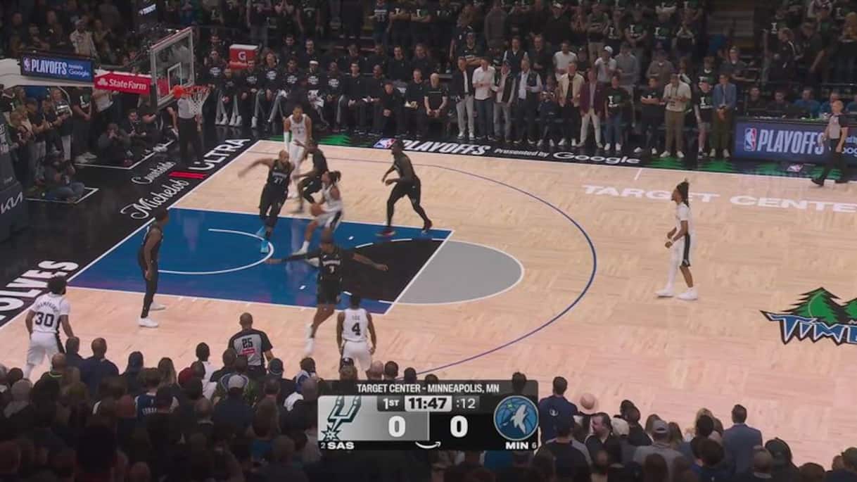 https://sport.sky.it/assets/images/7692b210c669f9f24b42101be957d4db69e4edd6/skysport/it/nba/video/2026/05/09/1096457_1778302836788_thumb_494.0000001_1778302901281.jpg?im=Resize,width=1218