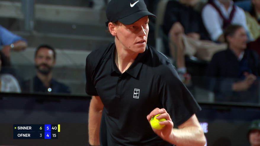 Atp Roma, Sinner batte Ofner: il match point