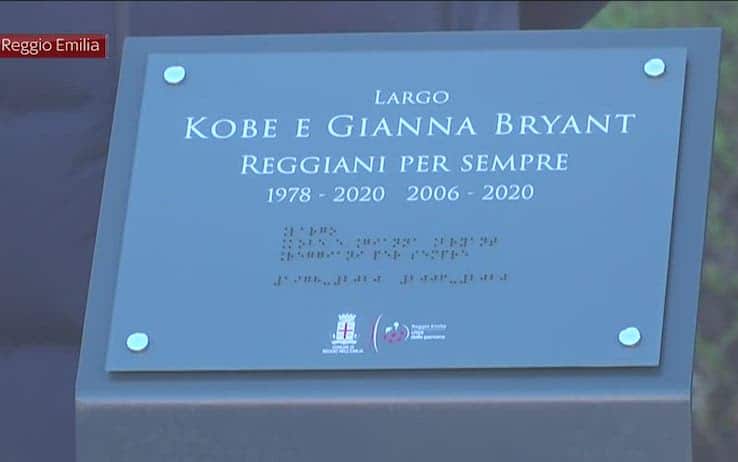 Targa Kobe Gianna Bryant