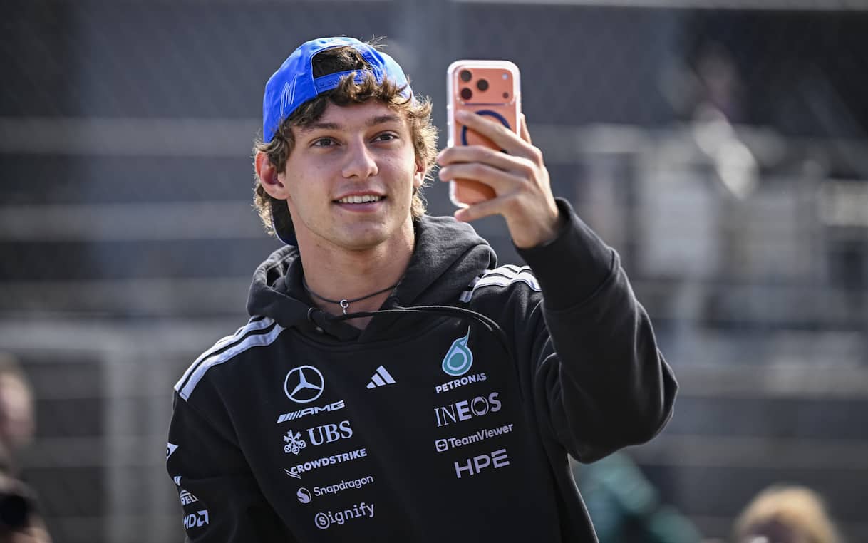 https://sport.sky.it/assets/images/777a895b332a72b3e8772356426f77782d15dc32/skysport/it/motori/formula-1/video/2026/08/23/f1-gp-olanda-kimi-antonelli-bobbi-commento-video-1119450/kimi_ipa.jpg?im=Resize,width=1218