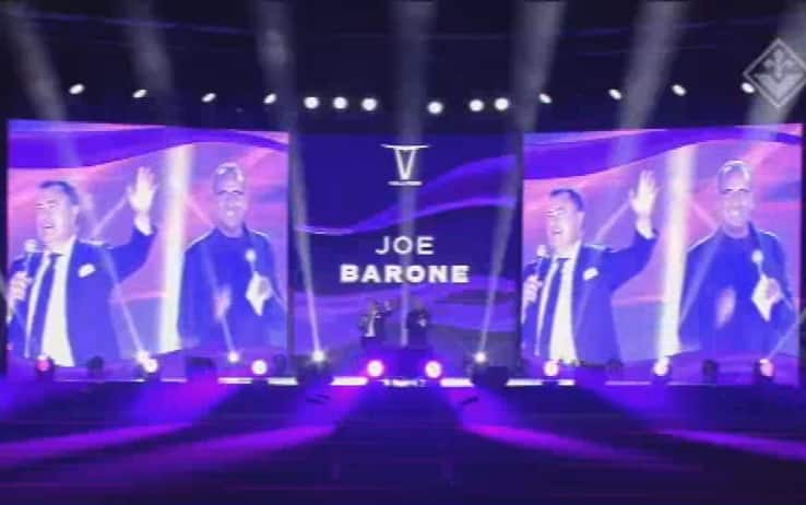 Barone sul palco con Carlo Conti