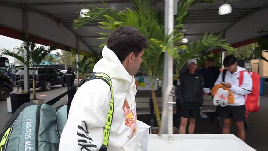 Alcaraz, l'arrivo a Miami per il Masters 1000