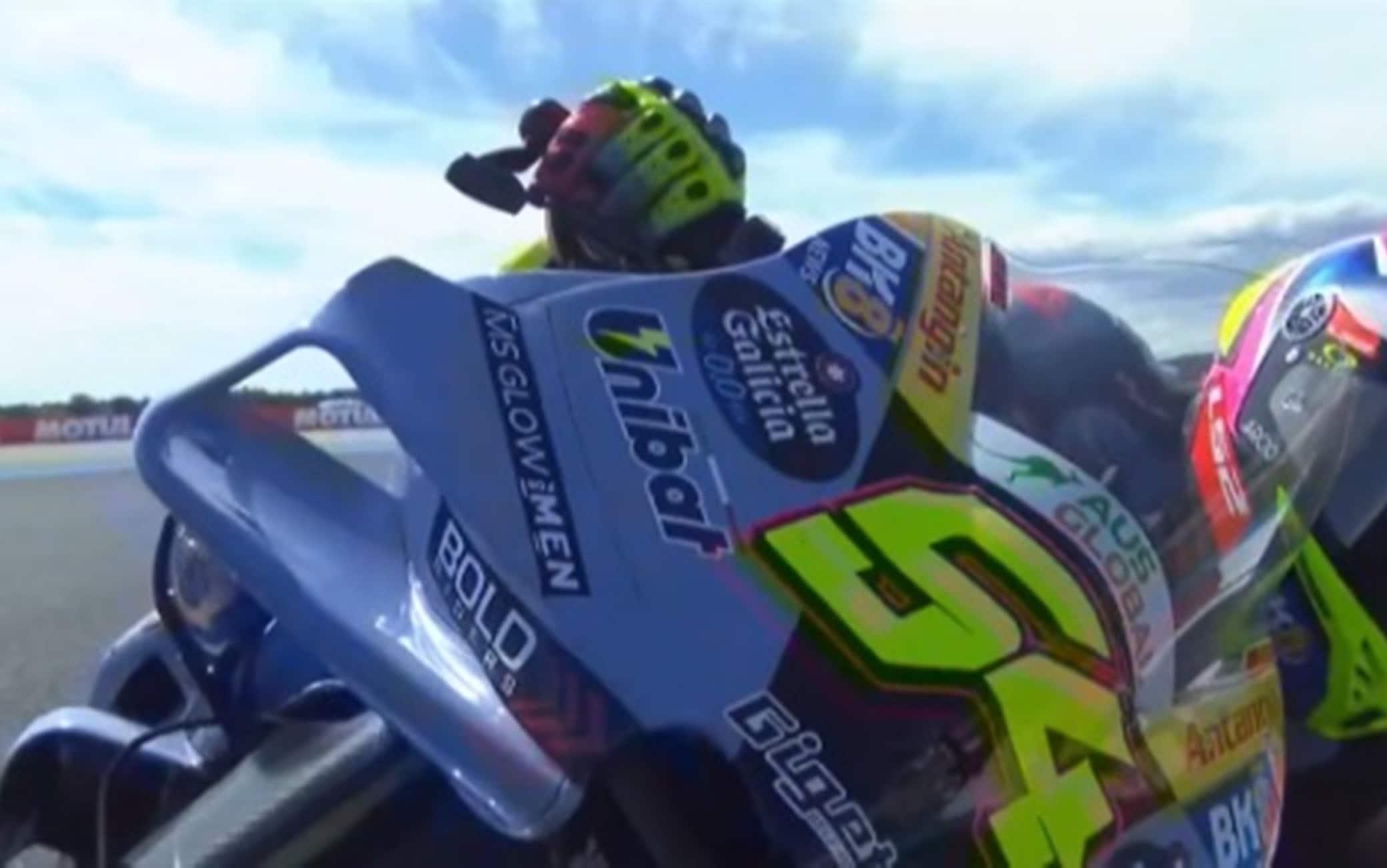 Bezzecchi-Aldeguer, contatto oggi nella Sprint Race del GP Ungheria. VIDEO