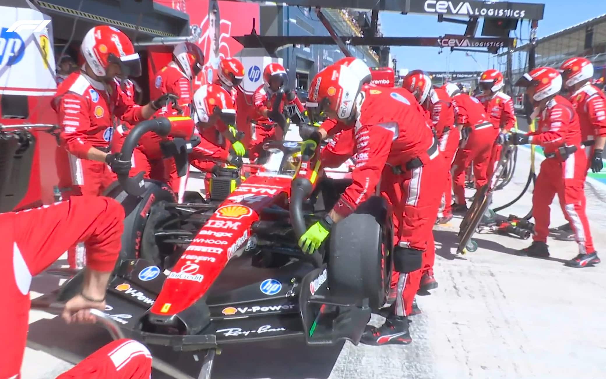 Hamilton, ritiro al GP Spagna a Madrid: problema ai freni per la Ferrari. VIDEO
