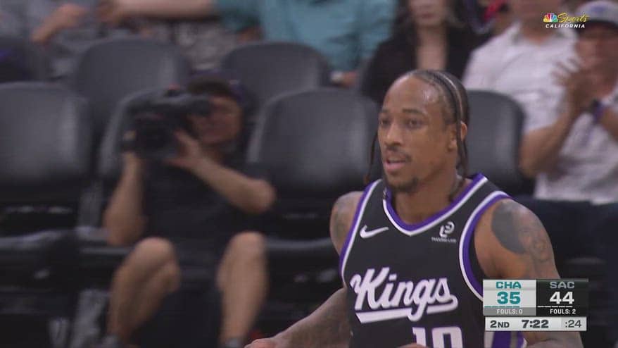 NBA, 39 punti per DeMar DeRozan contro Charlotte